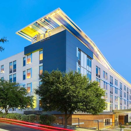Отель Aloft San Antonio Airport Экстерьер фото