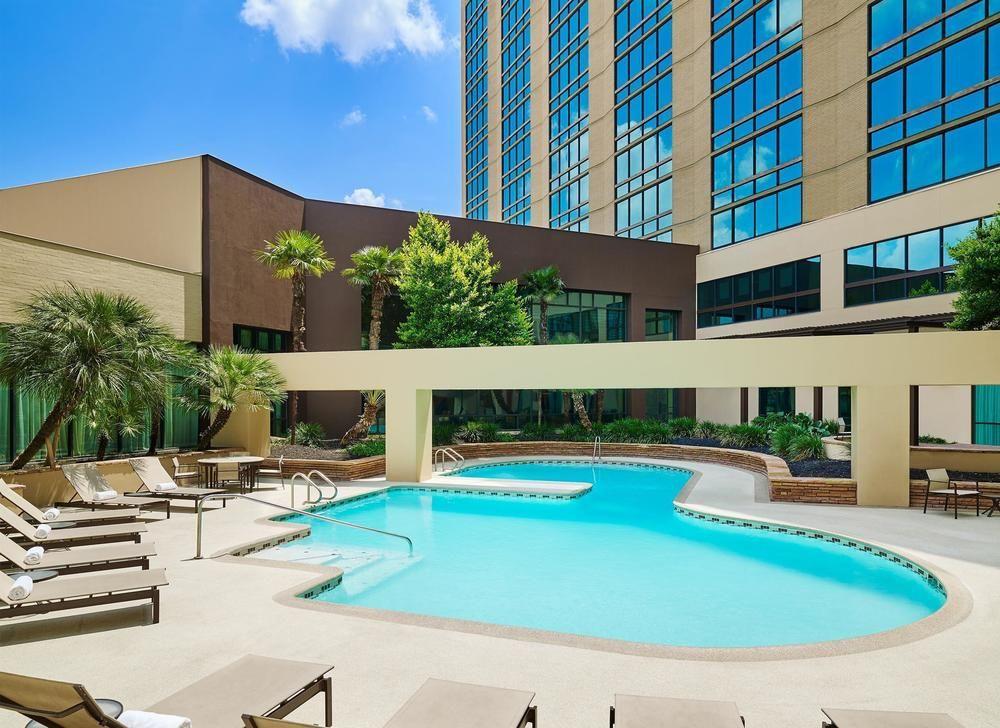 Отель Aloft San Antonio Airport Экстерьер фото