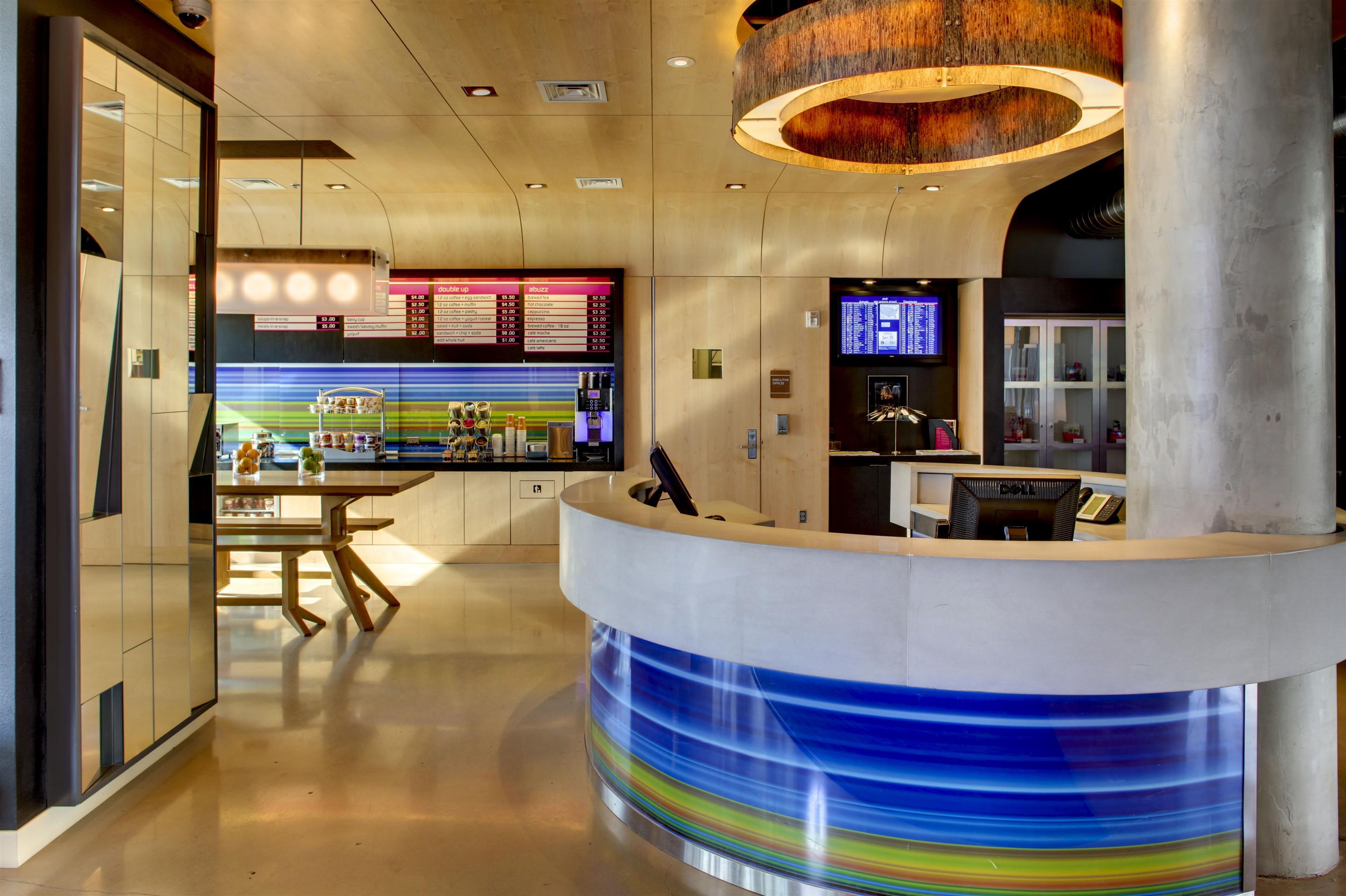 Отель Aloft San Antonio Airport Экстерьер фото
