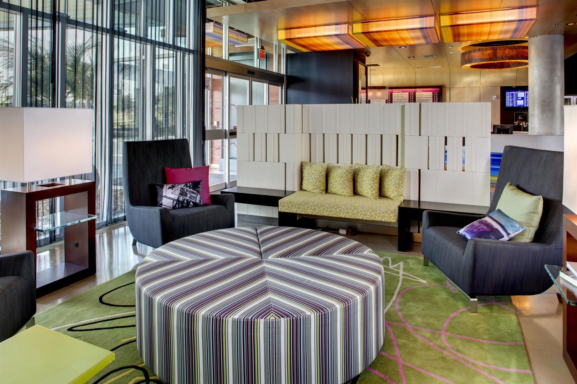 Отель Aloft San Antonio Airport Экстерьер фото