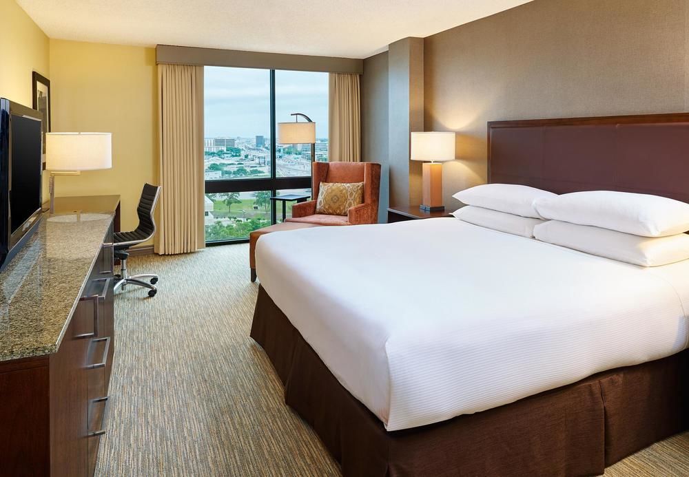 Отель Aloft San Antonio Airport Экстерьер фото